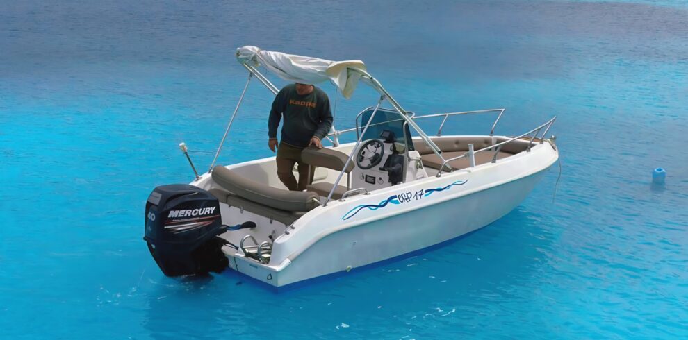 Boat for Rent in Ksamil
