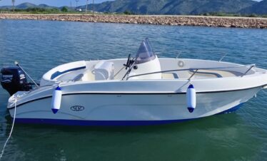 Boat Hire Ksamil Mirror Beach