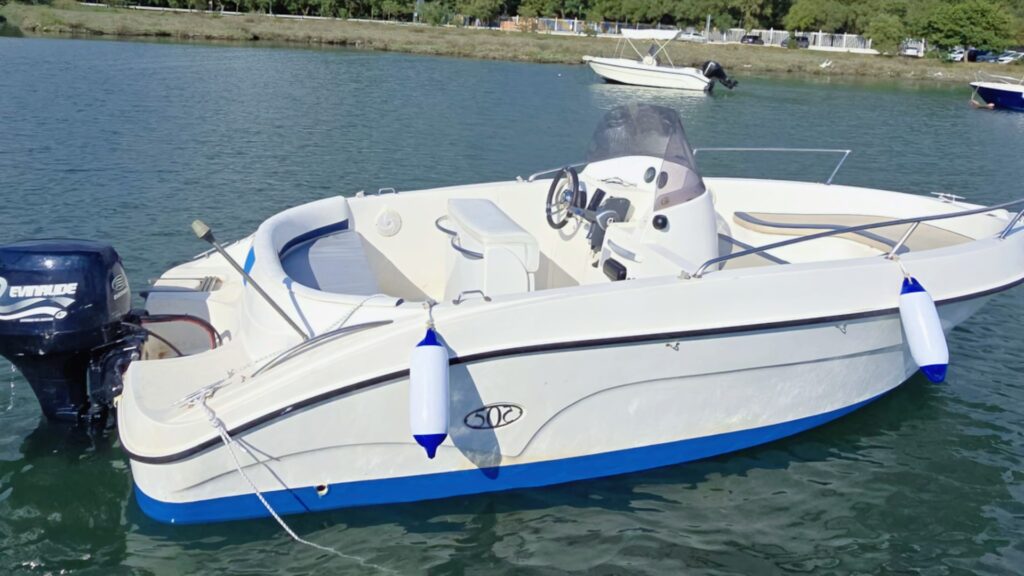 Boat Hire Ksamil Tongo Island