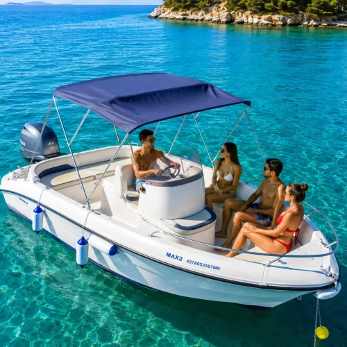 Boat for rent in Ksamil with Yamaha 40 HP engine and comfortable seating for five people