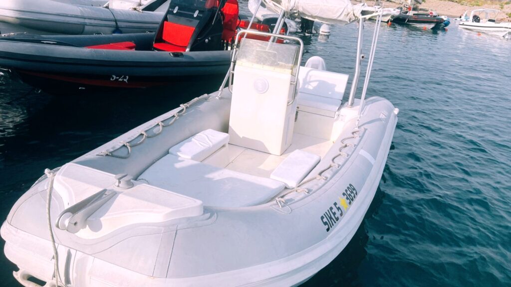 Vlora Boat Rental Albania- Sike 5
