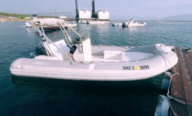 Vlora Boat Rental to Albania - Sike 5